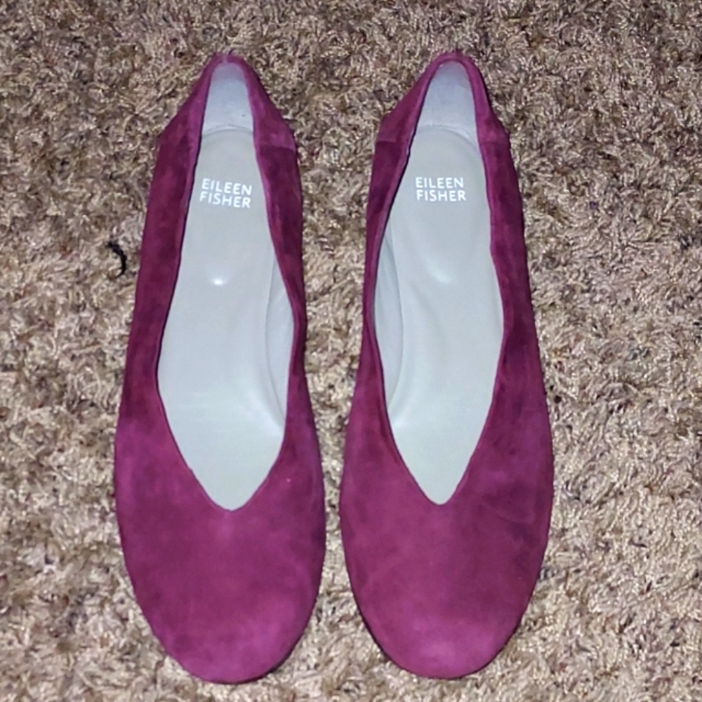 EILEEN FISHER burgundy real leather suede EUC FLATS
